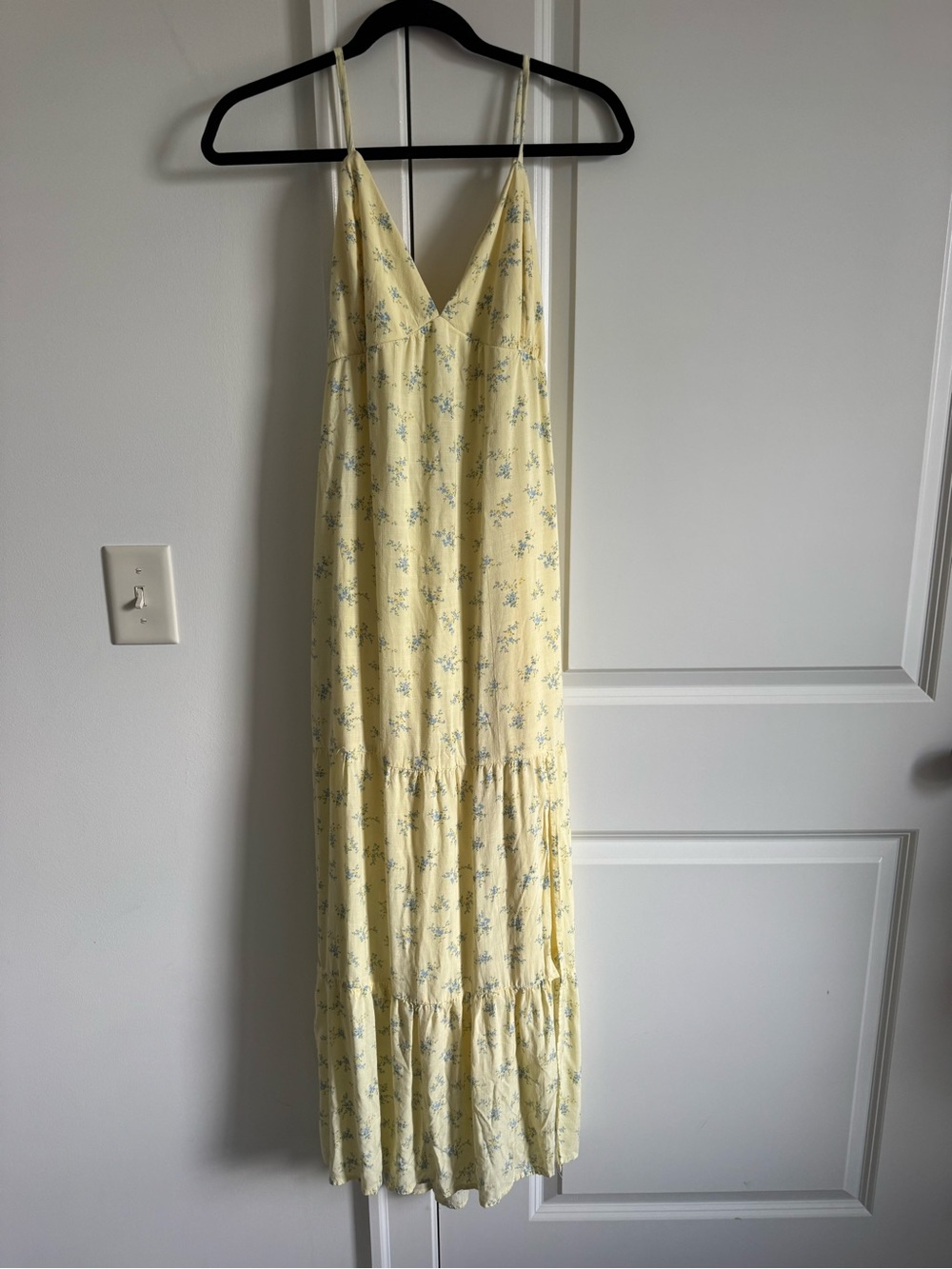 Hollister Pale Yellow Floral Slip Maxi Dress